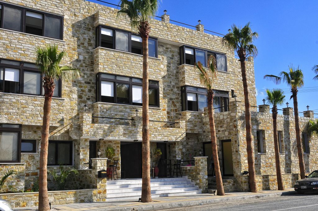 Hotel Vergi Oroklini Exterior photo